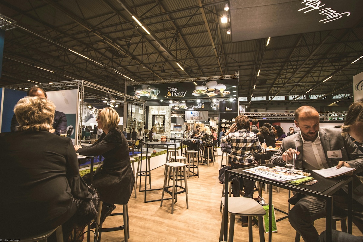 Digital Signage for Events: Revolutionizing Attendee Experience and Event Management